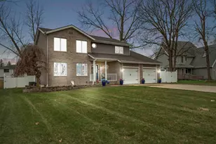 527 Britton Dr, Schererville, IN 46375 - Photo 1