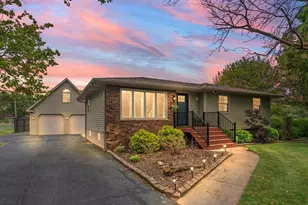 8615 Towle St, Dyer, IN 46311 - Photo 1