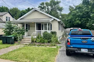 631 Main St, Hobart, IN 46342 - Photo 1