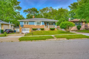 621 N Wheeler St, Griffith, IN 46319 - Photo 1