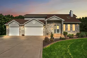 106 N 500 W, Valparaiso, IN 46385 - Photo 1