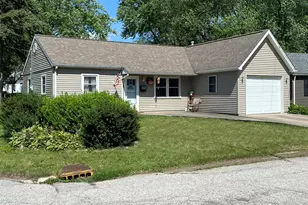 1601 Elm St, Valparaiso, IN 46383 - Photo 1