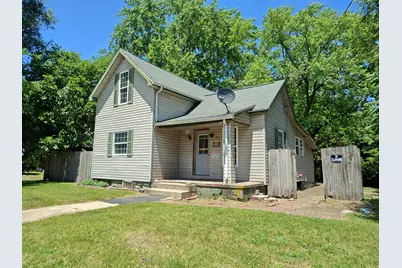 307 W Bender Street, Knox, IN 46534 - Photo 1