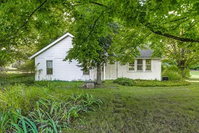 10406 N 300 E, La Porte, IN 46350 - Photo 1