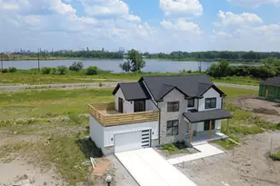 2231 Davis Ave, Hammond, IN 46320 - Photo 1