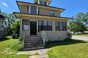 4 Warren St, Hammond, IN 46320 - Photo 1