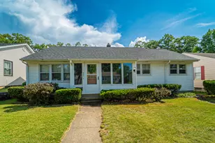 609 Madison St, Michigan City, IN 46360 - Photo 1