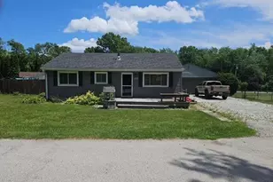 5308 Smilax Ln, Valparaiso, IN 46383 - Photo 1