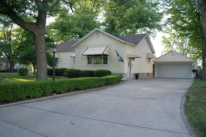 220 Cedar Street, Crown Point, IN 46307 - Photo 1