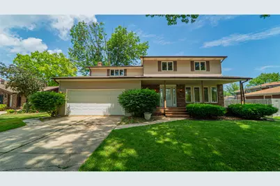 308 Maid Marion Drive S, Schererville, IN 46375 - Photo 1