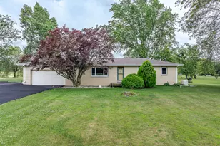 452 W 100 S, Valparaiso, IN 46385 - Photo 1