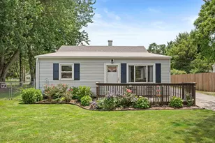 208 Fair St, Valparaiso, IN 46383 - Photo 1