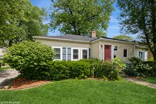 266 Maxwell St, Crown Point, IN 46307 - Photo 1