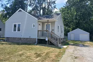 7324 W Taft St, Merrillville, IN 46410 - Photo 1