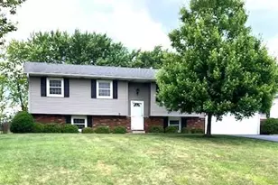 3808 Kingsway Dr, Crown Point, IN 46307 - Photo 1