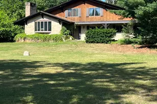 11108 N 525E, Demotte, IN 46310 - Photo 1