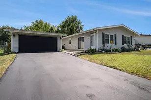 362 W 550 N, Valparaiso, IN 46385 - Photo 1