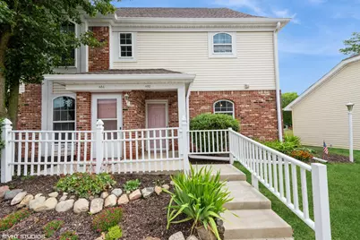 852 Edgewood Glen Drive, Valparaiso, IN 46385 - Photo 1