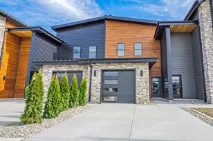 274 Sawgrass Dr, Crown Point, IN 46307 - Photo 1