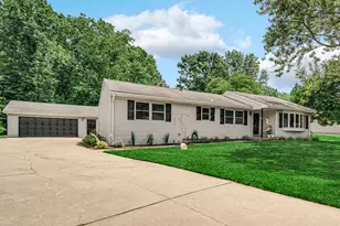 5202 Lynn Ln, Valparaiso, IN 46383 - Photo 1