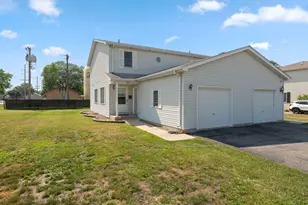 908 N Wheeler St, Griffith, IN 46319 - Photo 1