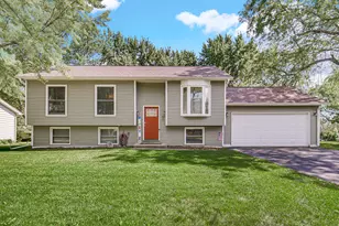 643 Cheyenne Dr, Lowell, IN 46356 - Photo 1