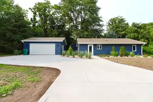 1421 2nd St, La Porte, IN 46350 - Photo 1