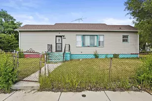 5960 White Oak Ave, Hammond, IN 46320 - Photo 1