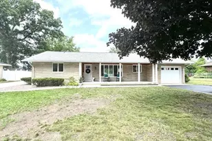 313 Carlson Dr, Knox, IN 46534 - Photo 1