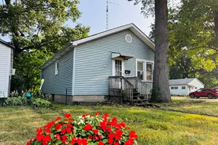 1101 E 5th St, Hobart, IN 46342 - Photo 1