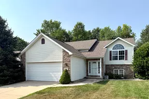 57 Steinbeck Dr, Valparaiso, IN 46383 - Photo 1
