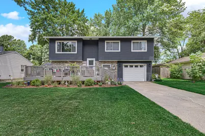 1205 Wood Street, Valparaiso, IN 46383 - Photo 1