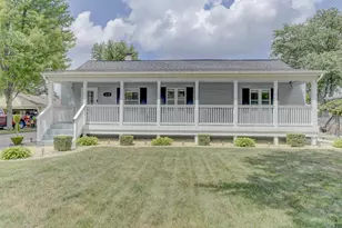 218 Cedar St, Crown Point, IN 46307 - Photo 1