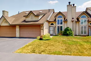 1376 W 94th Ct, Crown Point, IN 46307 - Photo 1