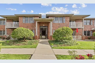 526 Cambridge Court #1b, Munster, IN 46321 - Photo 1