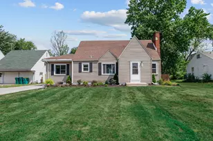 920 W 63rd Ave, Merrillville, IN 46410 - Photo 1