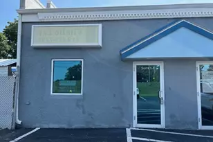 858 W Lincolnway, Valparaiso, IN 46385 - Photo 1