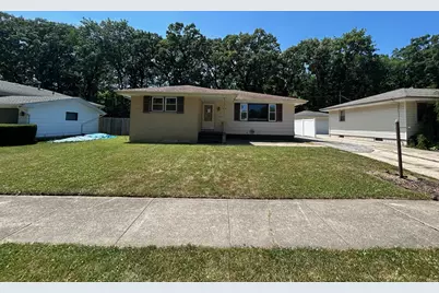 1424 Mississippi Place, Hobart, IN 46342 - Photo 1