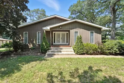 7002 Woodmar Avenue, Hammond, IN 46323 - Photo 1