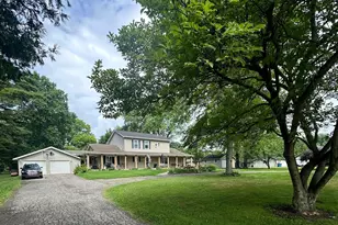 640 N River Dr, Chesterton, IN 46304 - Photo 1