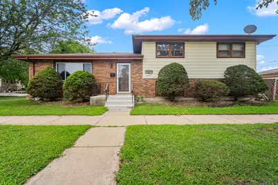 2604 White Oak Avenue, Whiting, IN 46394 - Photo 1