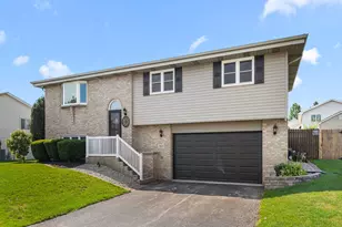 1511 Morningside Ct, Crown Point, IN 46307 - Photo 1