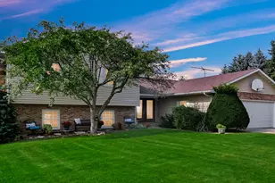 3112 N Cha Mar Hills Dr, La Porte, IN 46350 - Photo 1