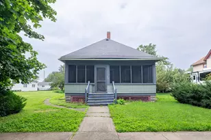 316 S Ohio St, Remington, IN 47977 - Photo 1