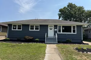 1407 N Woodlawn Ave, Griffith, IN 46319 - Photo 1