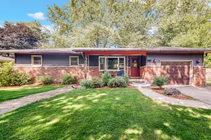 203 Cherokee Dr, Lowell, IN 46356 - Photo 1