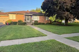 707 N 3rd St, Kentland, IN 47951 - Photo 1