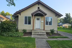 467 Grove Ave, Valparaiso, IN 46385 - Photo 1