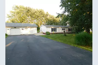 13 N 325 W, Valparaiso, IN 46385 - Photo 1