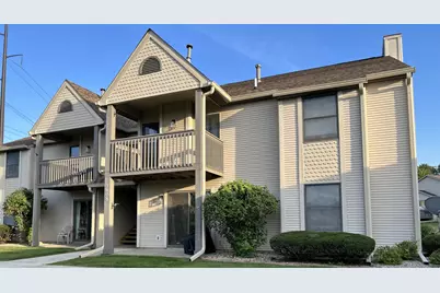 3608 Timberbridge Drive #D, Valparaiso, IN 46383 - Photo 1